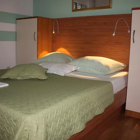 With Parking Space - 21911 Апартаменти