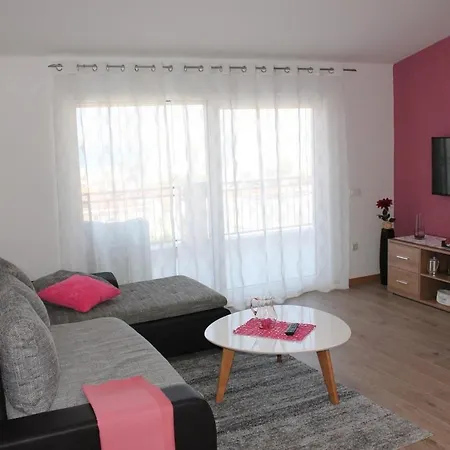 Apartman With Parking Space - 21911 Makarska