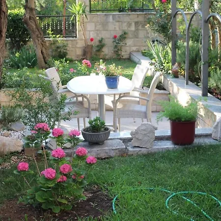 With Parking Space - 21911 Apartman *