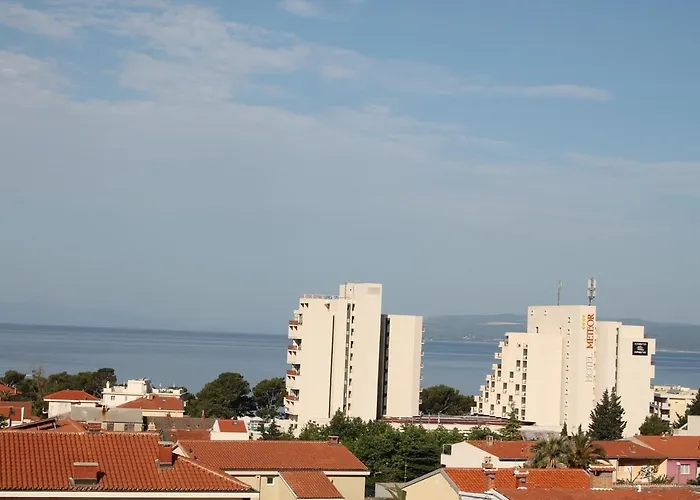 With Parking Space - 21911 Daire Makarska