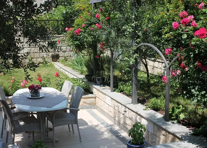 Apartman With Parking Space - 21911