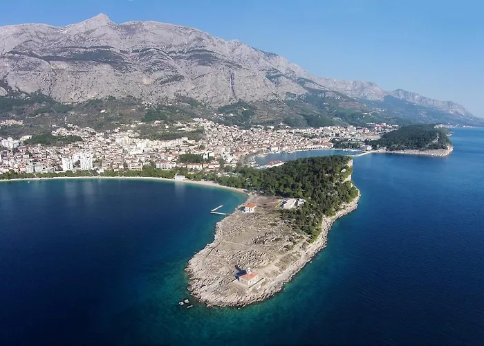 With Parking Space - 21911 Daire Makarska